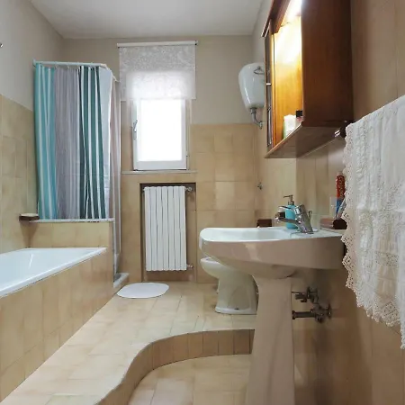 Domus Tua Bed and Breakfast